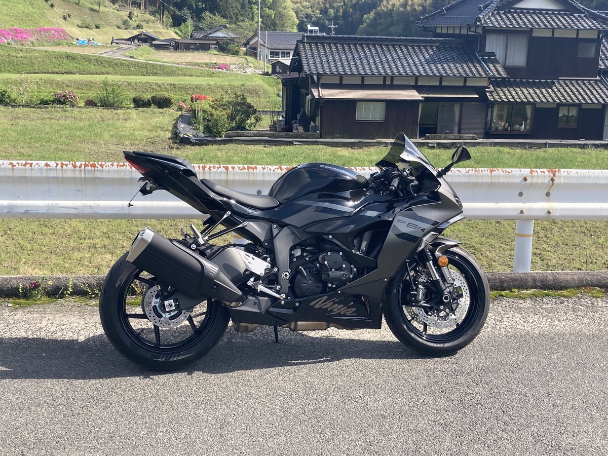 羅生門の下人 tweet media