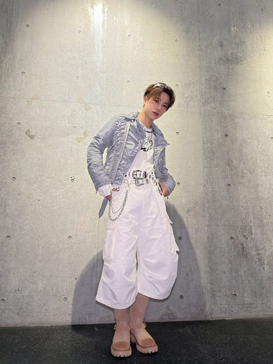 STARGLOW tweet media