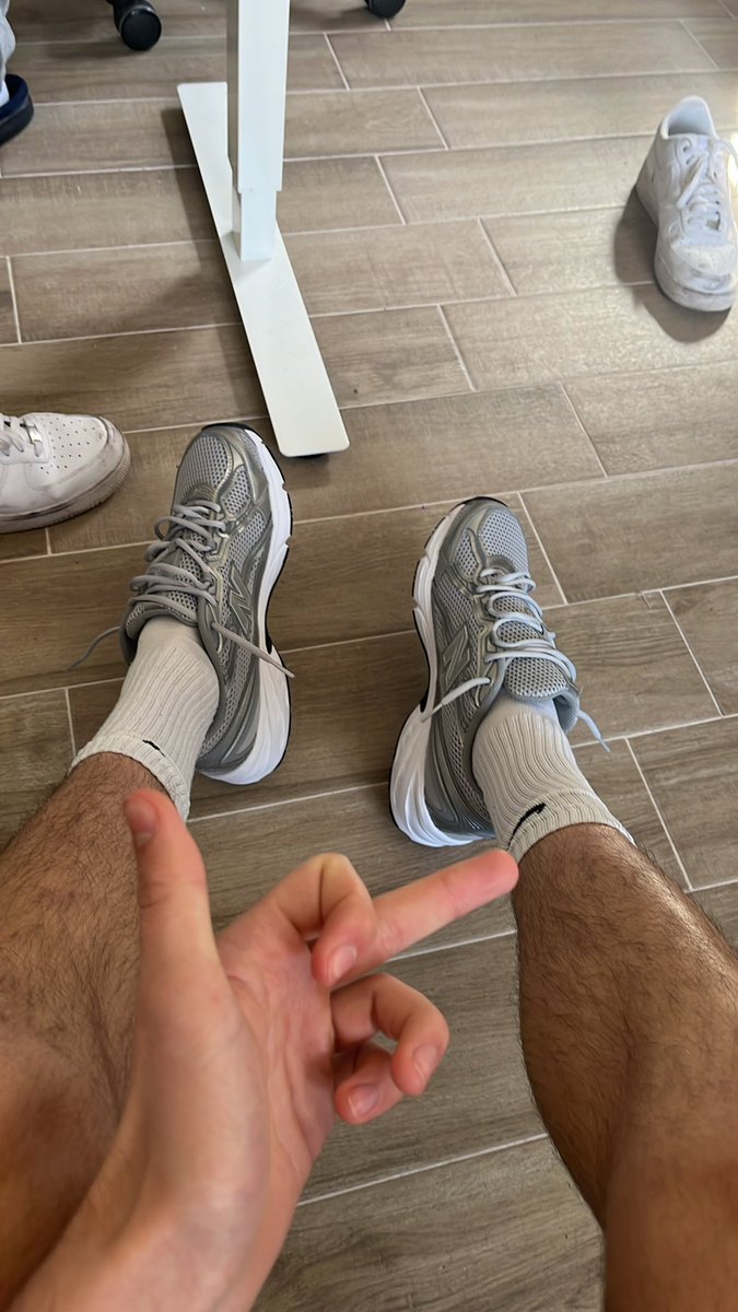 Mastersilas7's tweet photo. Neue Schuhe vom Loser hahah.��

Deine einziger Lebenssinn ist mir zu dienen.
Dein Leben vor mich? Sinnlos!

Jeder Loser träumt davon für Boss zu leben…
😘 https://t.co/iw0Y4Dkc0j