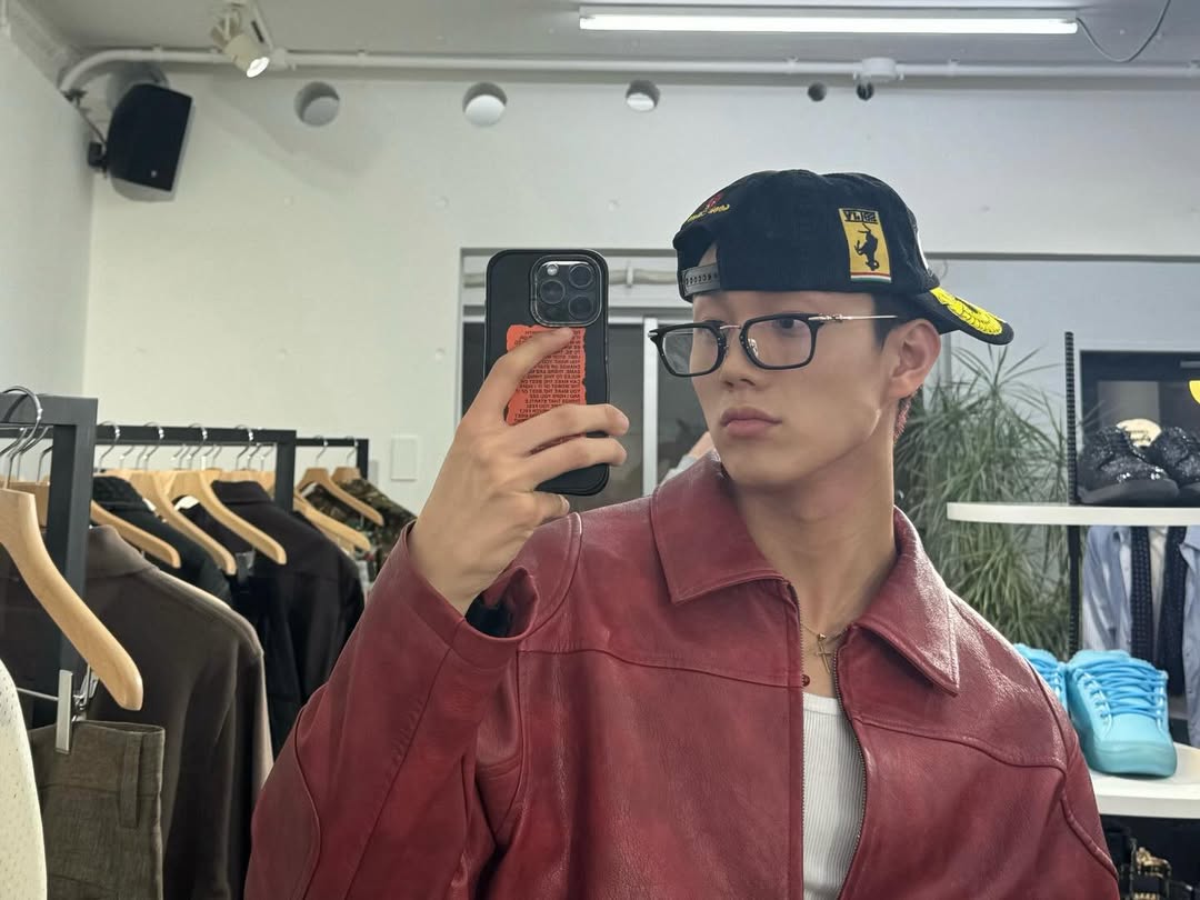 p1hits's tweet photo. intak @ takkibabyy instagram post 

🤠 🎵

#P1Harmony #피원하모니 #인탁 https://t.co/lSy1czPpYP