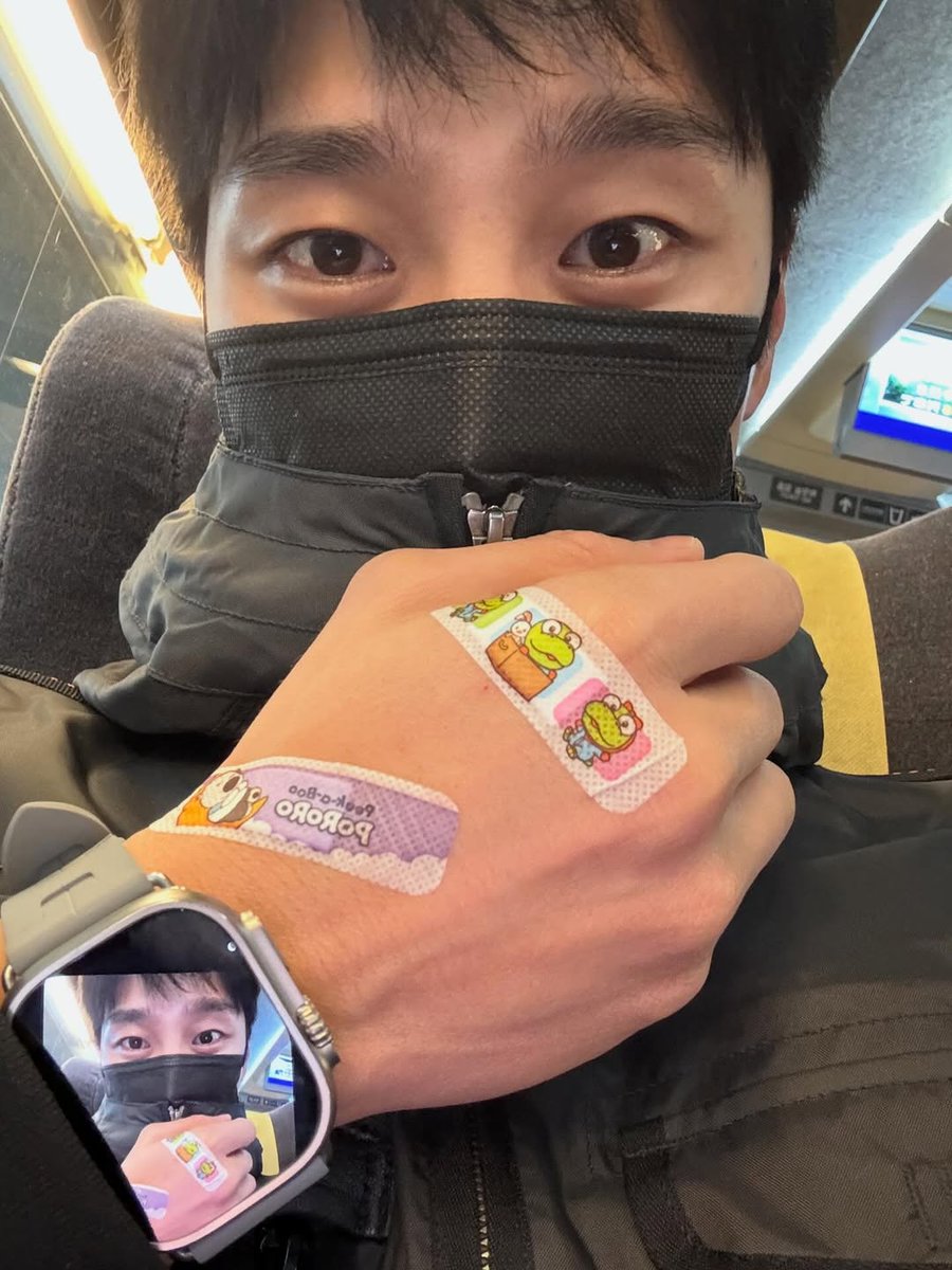 슬픈사람.. tweet media