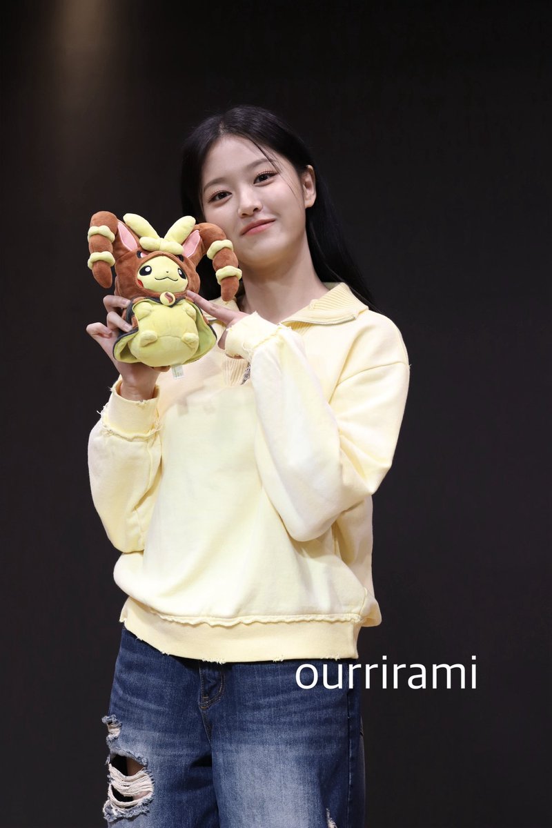 260418 피카 피카 Ϟ(๑⚈ ․̫ ⚈๑)

#LATENCY #레이턴시 #현진 #HYUNJIN