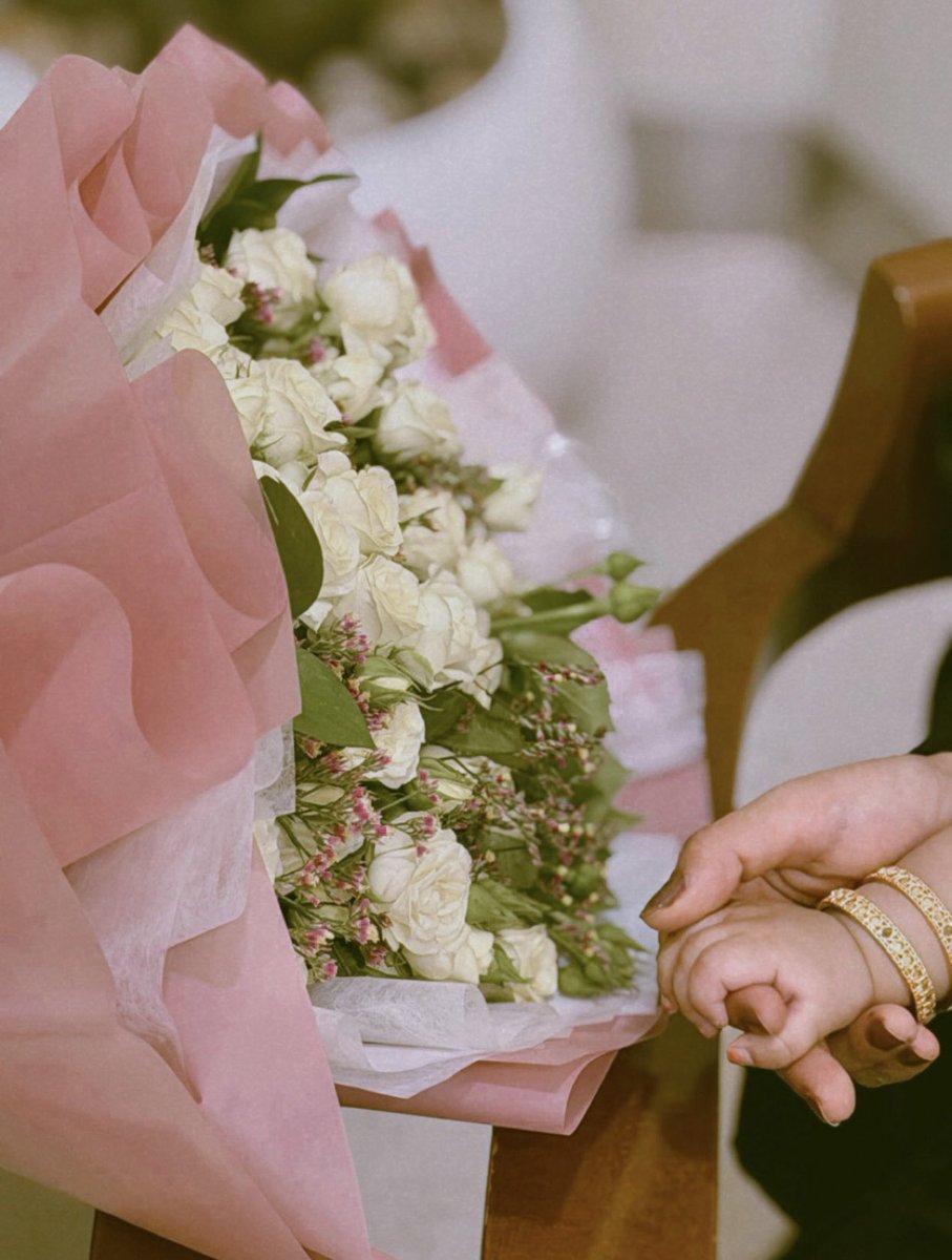 شغَف tweet media