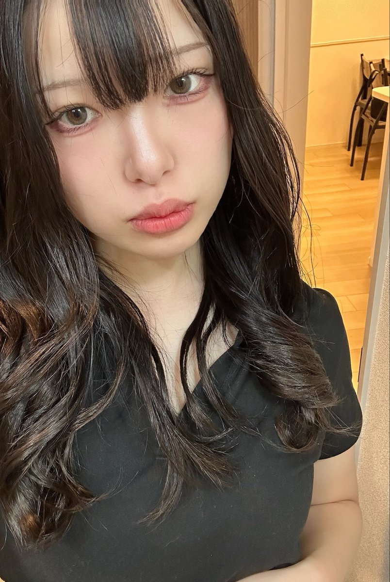 なるみ tweet media