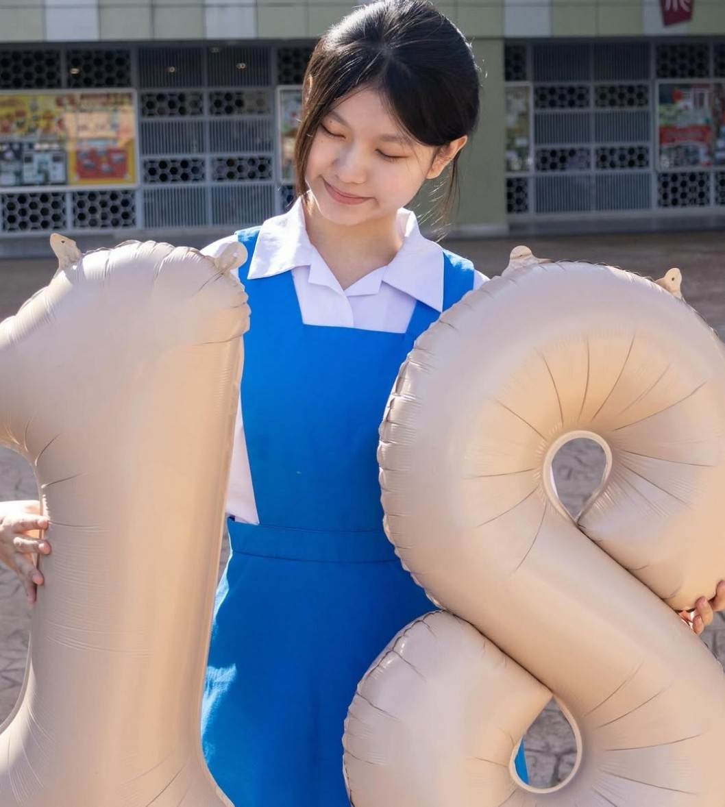 ジャンスカ制服 tweet media