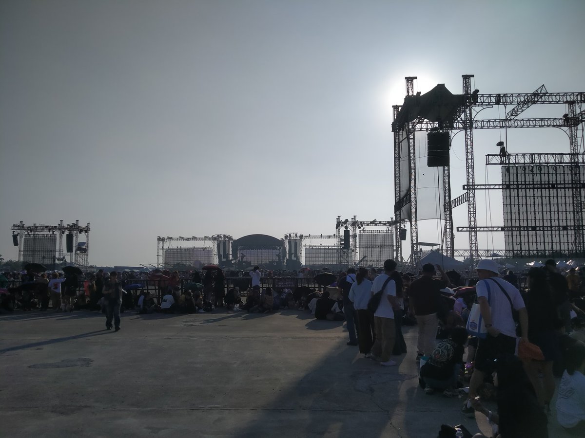 Gelarie🍭☀️ tweet media