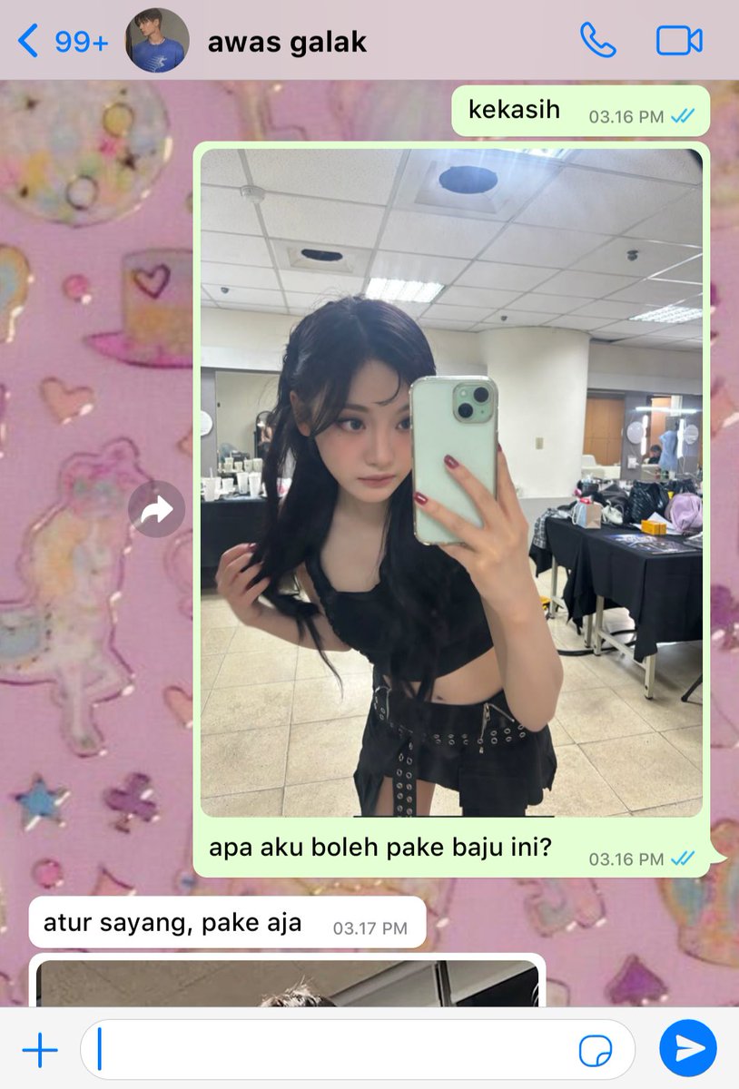 Shenaadrive's tweet photo. "aku boleh pake baju ini gak?" gf "boleh sayang pake aja aku jago berantem" bf, but goes wrong.
an #angrybao two tweets au https://t.co/dbsLNu3u8v