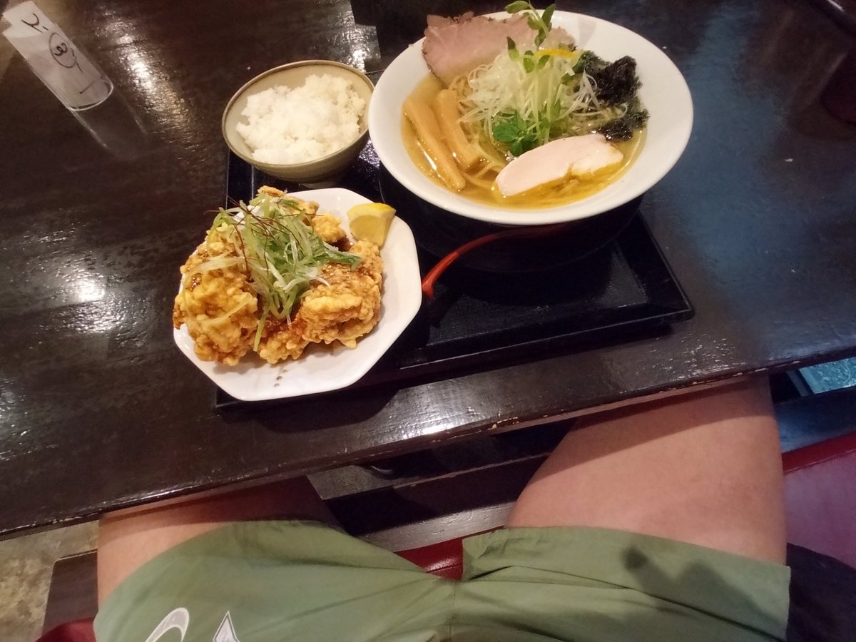 hiro3101 tweet media