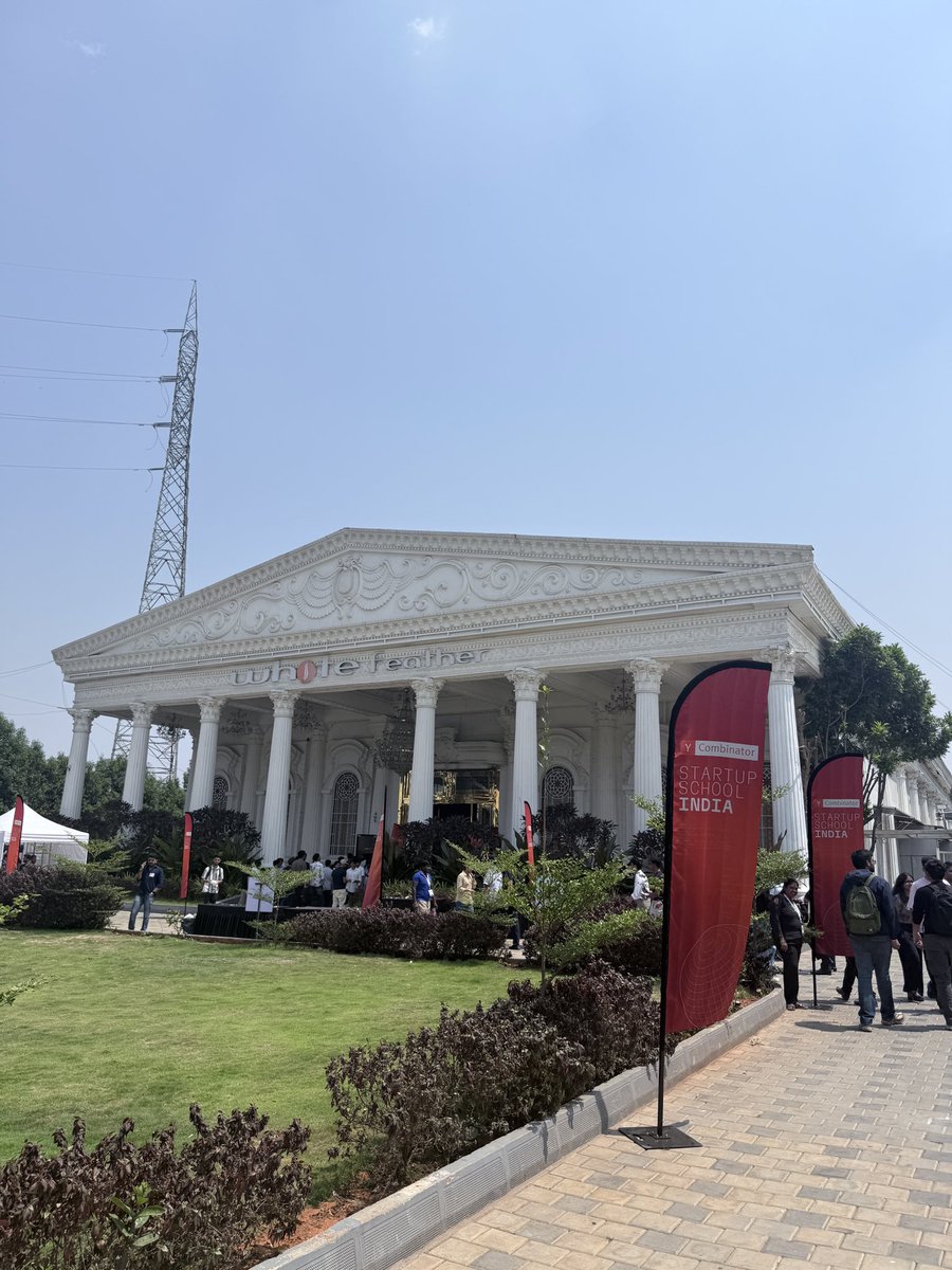 Fyka Ansari tweet media