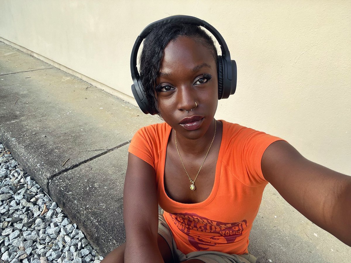 dinè !🪽 tweet media