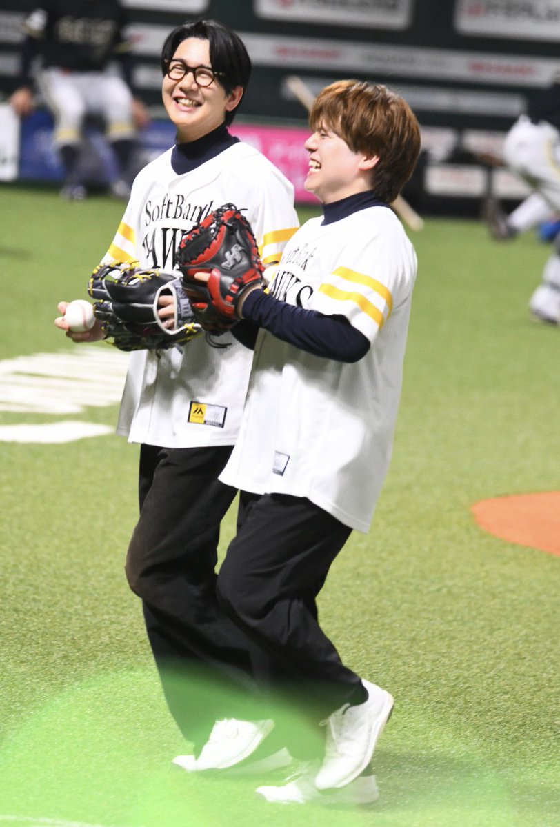 まるこ tweet media