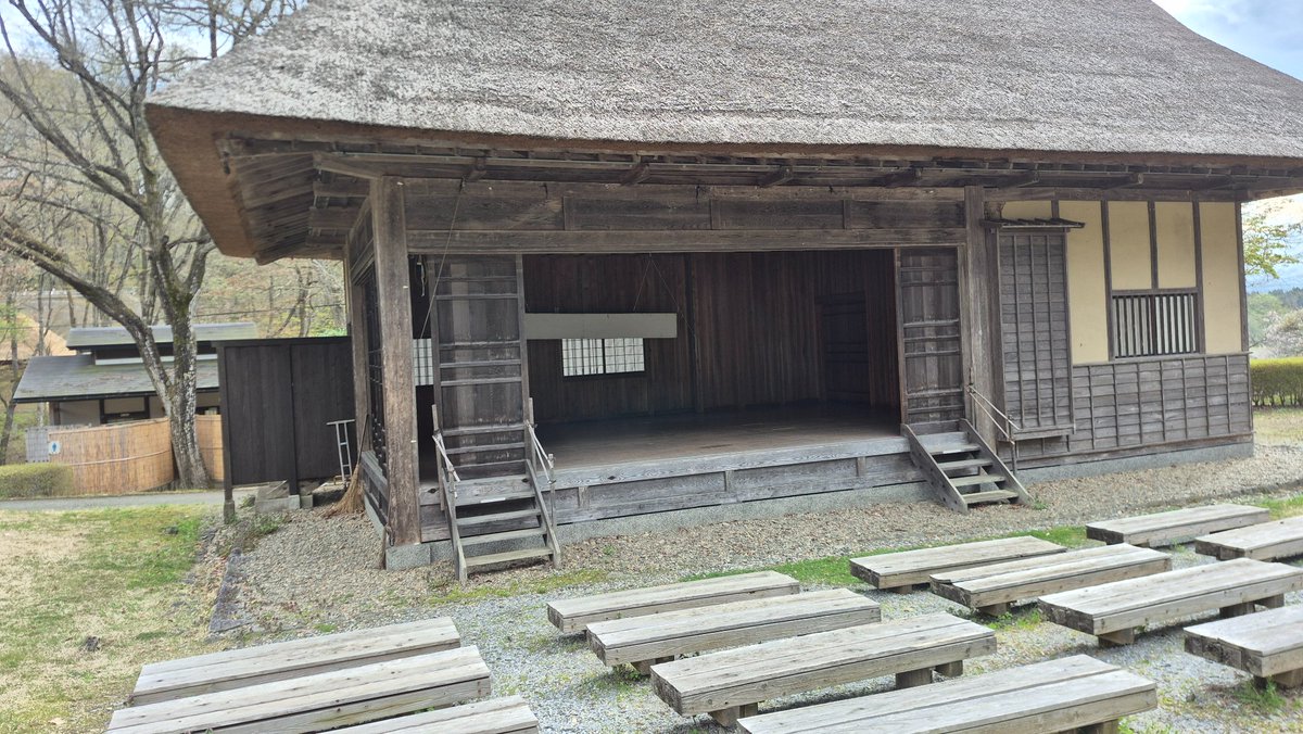 Daniel Loo tweet media