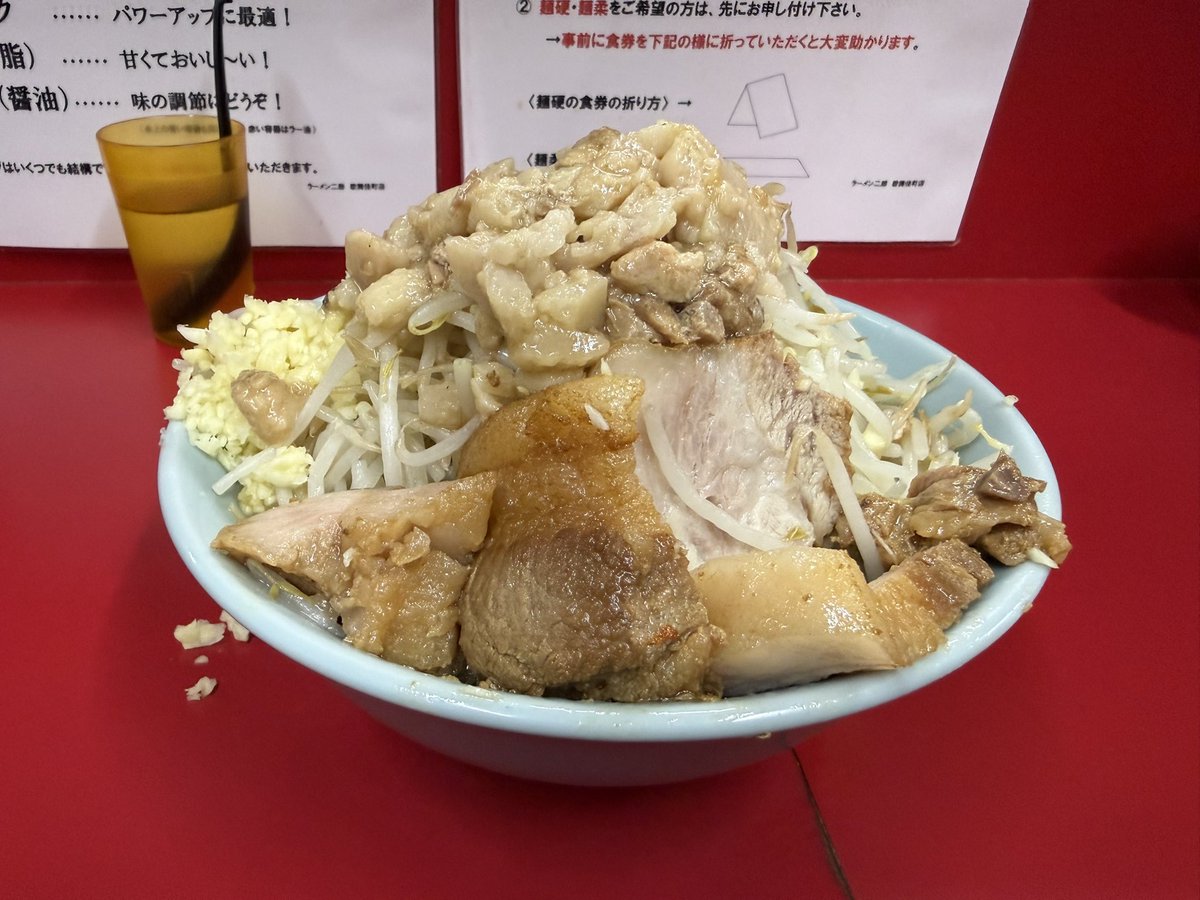 てる。@ロマサガRS tweet media