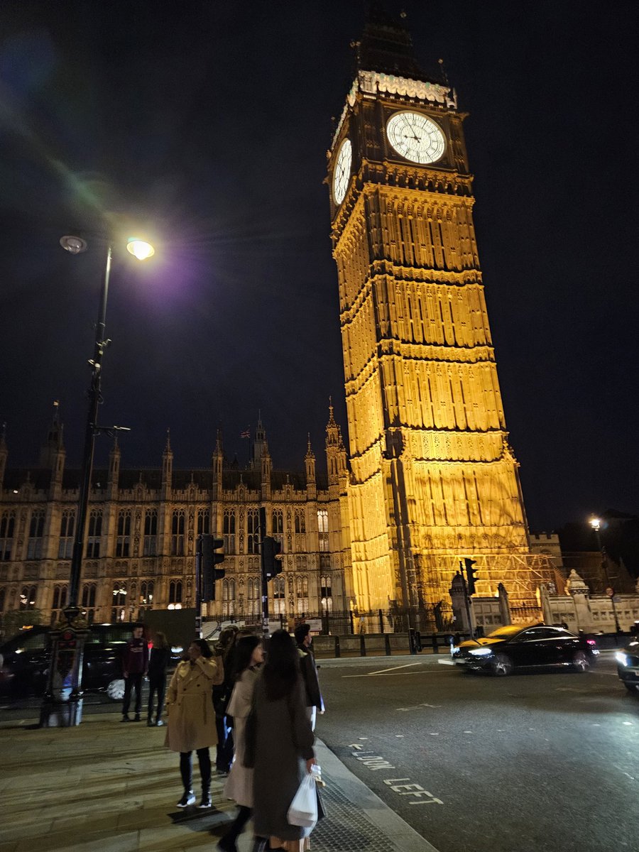 Light_Fndn's tweet photo. Amazing evening at the Houses of Parliament, London, for our event on, Interfaith Leadership in Divided Times, bringing together young voices, religious leaders, MP's, to explore what leadership looks like amid national &amp; global tensions.

More to come.

https://t.co/tjpM8E1Pcq https://t.co/EZ272Hkfas