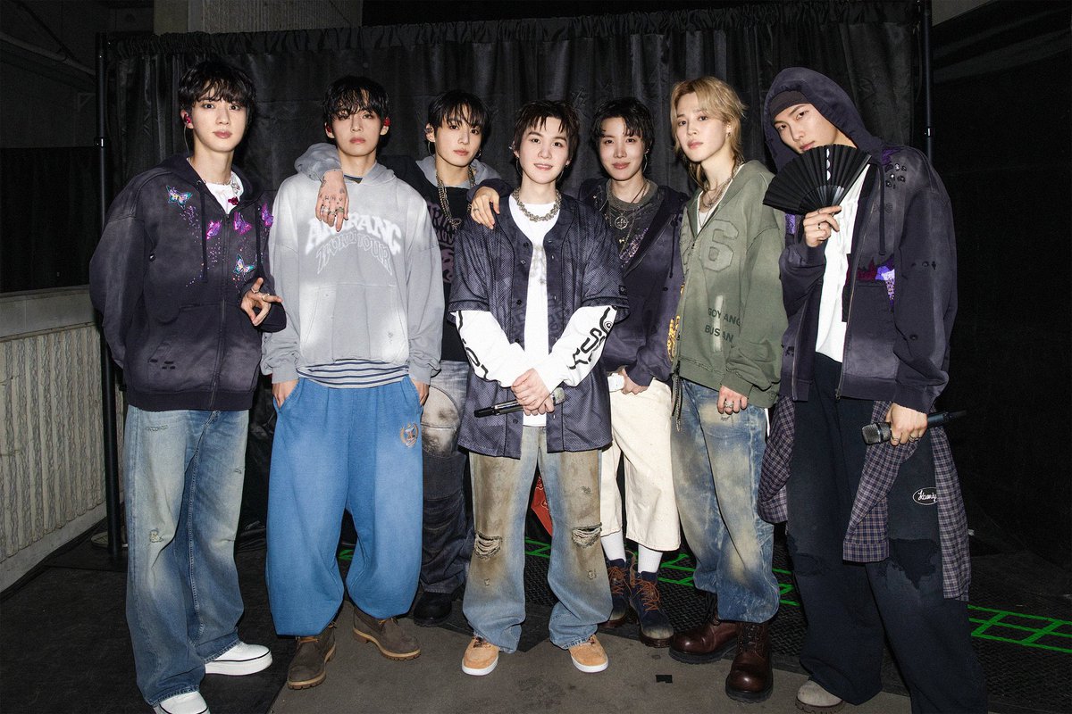 BTS Charts News tweet media