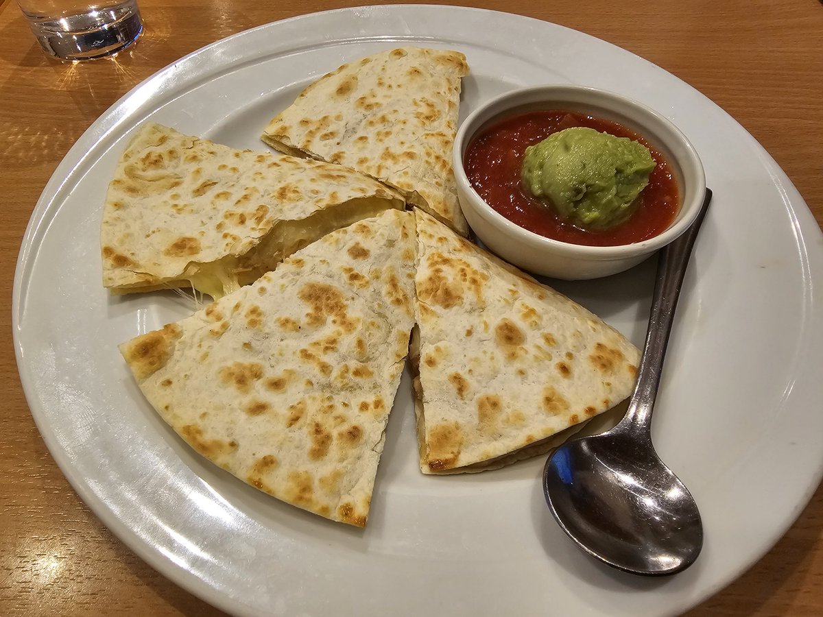 割れたボンゴ tweet media