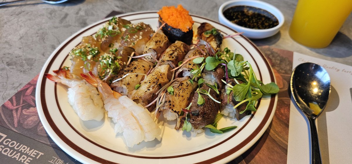 작은 까마귀 tweet media