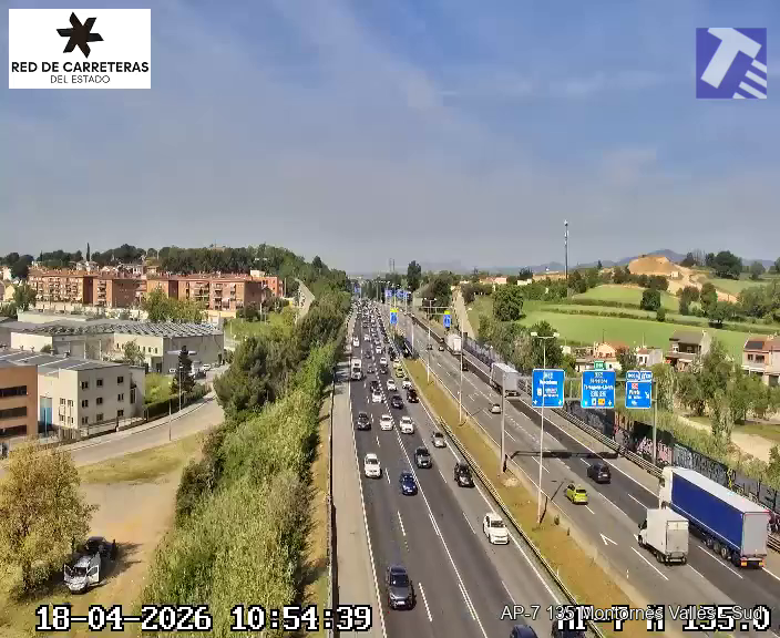 transit's tweet image. 🟠 #Trànsit lent a l'AP-7 de Martorell a Castellví de Rosanes en sentit Tarragona

🟠 També trams de molta intensitat a l'AP-7 entre Montornès del Vallès i Granollers en sentit Girona