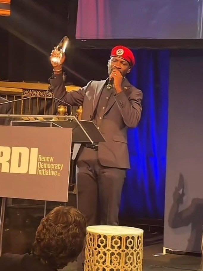 HajjatiSmart's tweet image. President Bobi Wine along side three others last night they were recognised as Heroes of Democracy Gala 2026 host by Renew Democracy Initiative in “New York City.

#FreeUgandaNow🇺🇬
#foryouシ