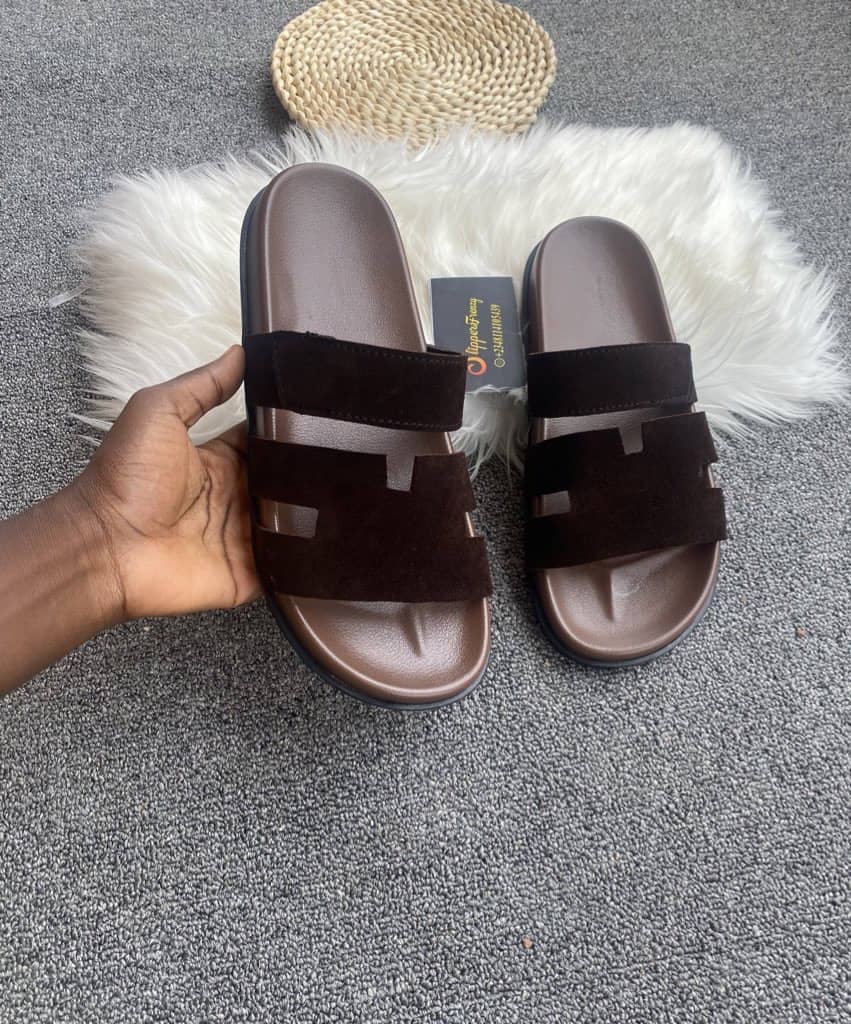 SlippersFrenzy's tweet photo. HANDCRAFTED ✨ 
    Neatly handmade slide 🥰🏷️ 20,000🛍️ https://t.co/fNPsreCJYj