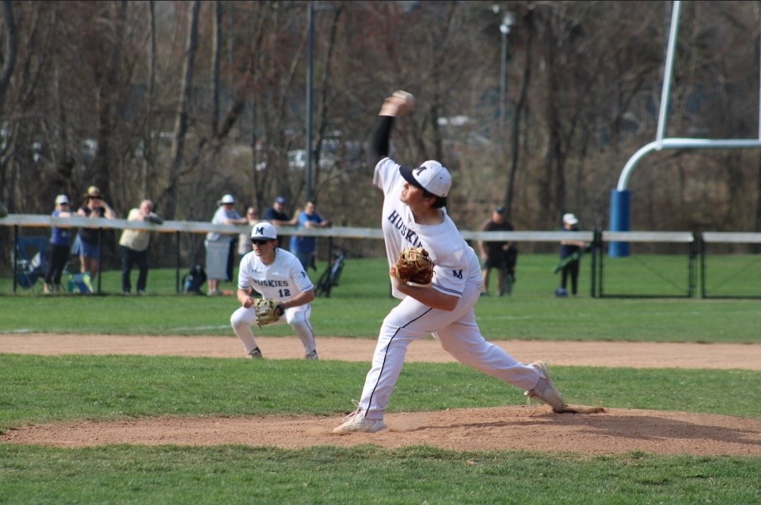 JacobyBrown00's tweet photo. Vs Hale Ray. 4IP. 6 hits.  2 runs (zero earned) 5 k's 2 walks.  The boys keep swinging to give me the run support.  2-0 on the season.  #Uncommitted2027 #CTBaseball #ncaabaseball #MorganBaseball #prepbaseball #pbrbaseball #baseballrecruit #RHpitcher https://t.co/Kg43Pvnd9A