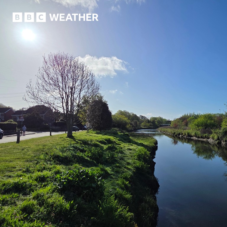 BBC Weather tweet media