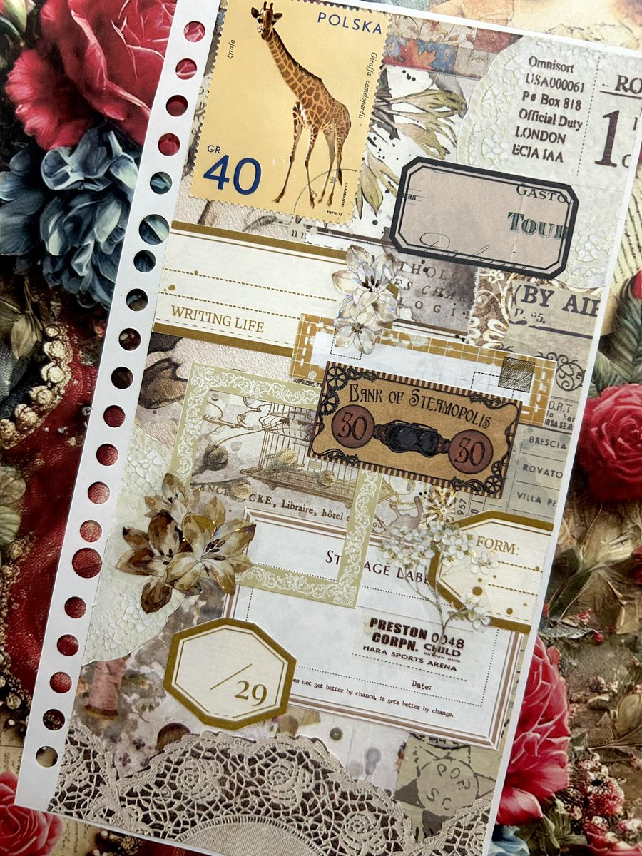 Aya_ayAntique's tweet image. 背景作り楽しかったな🎶
ヴィンテージ感ある雰囲気になったから、
こちらの女の子たちを起用ー❗️
カーキ、イエロー、マスタードでいい感じのバランスになった♡

#コラージュ
#collage
#コラージュ好きな人と繋がりたい