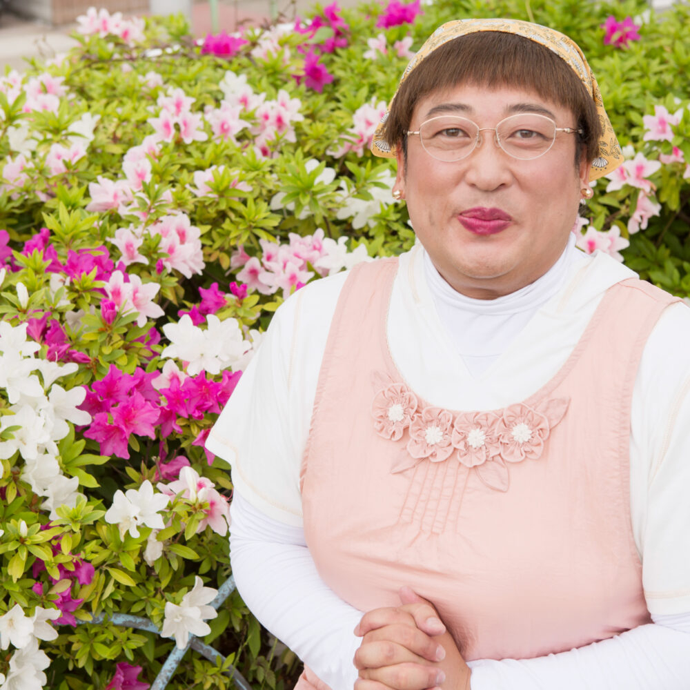 ロバート 秋山竜次 presents 「10周年 #クリエイターズ・ファイル  胸やけ大博覧会」 in 札幌
╭━━━━━━━━━━━━━╮
　追加イベント開催決定🩷
╰━━━━━━ｖ━━━━━━╯
「伝説の寮母 藤木みず江ちゃんが札幌の寮生達と過ごす豊満ふれあい45分」