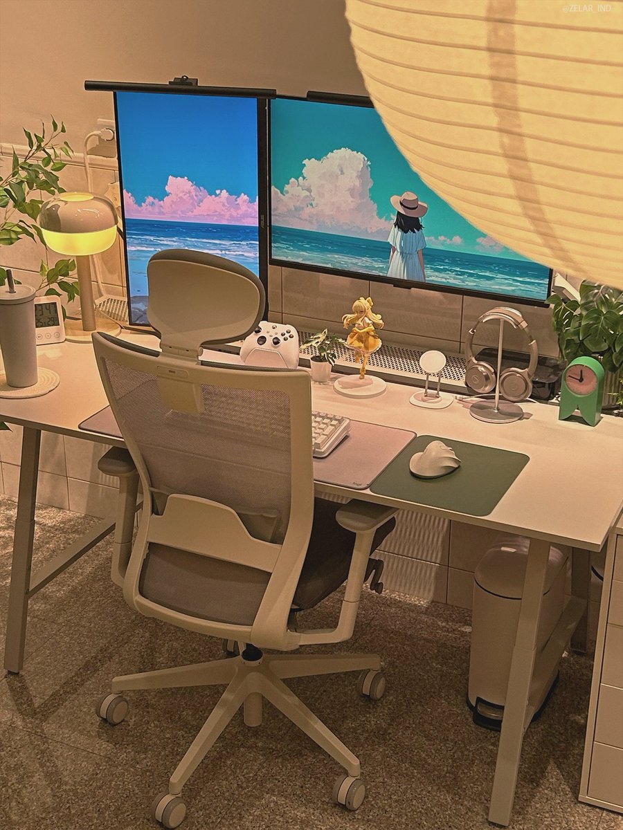 ZELAR_IND's tweet image. 𝓷𝓲𝓰𝓱𝓽🌙 #desksetup