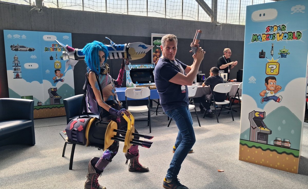Marcuszeboulet's tweet photo. C'est parti pour Corsica games week ! J'ai un petit coin douillet Super Marcus world qui n'attend plus que vous ! https://t.co/DHEvrdLHiG