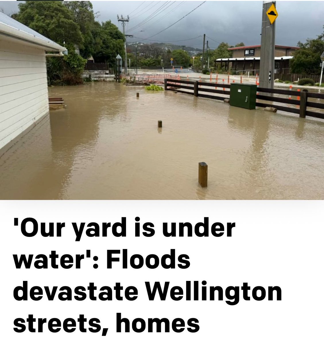 nickofnz's tweet image. This is what the #ClimateCrisis looks like and the Luxon government is asleep at the wheel, busy making it worse.

#nzpol