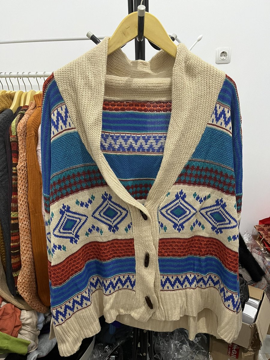 akucaricuanaja tweet media