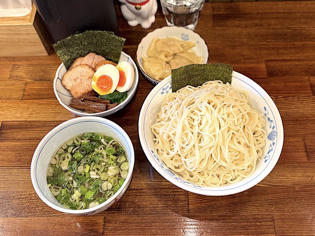 Qinari(キナリ) tweet media