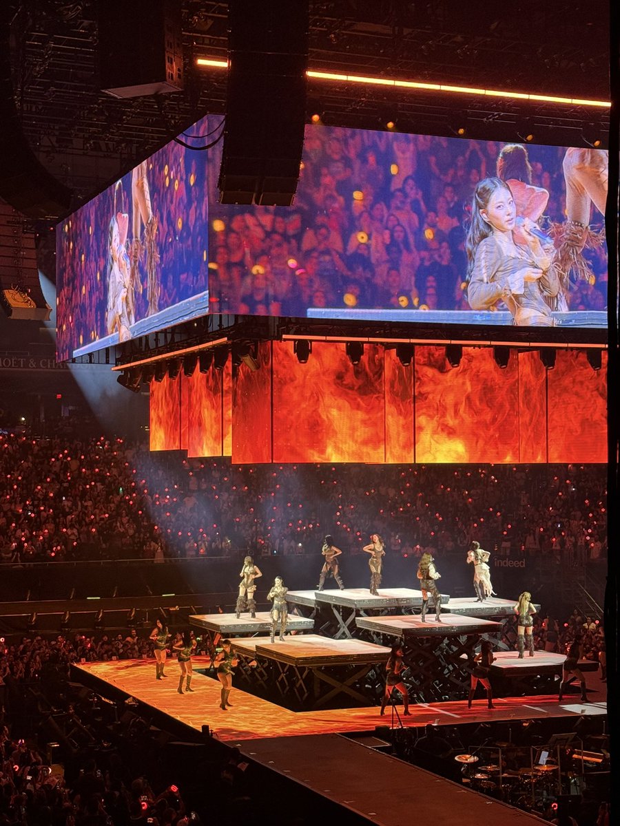 getmagoodside's tweet image. My heart is still at the venue. Thank you, @JYPETWICE  for the happiest night ever

#twice_thisisfor_world_tour_in_austin #twice #austin