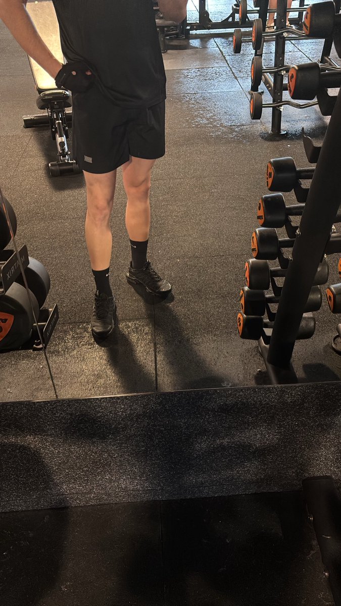 😈🫡 tweet media