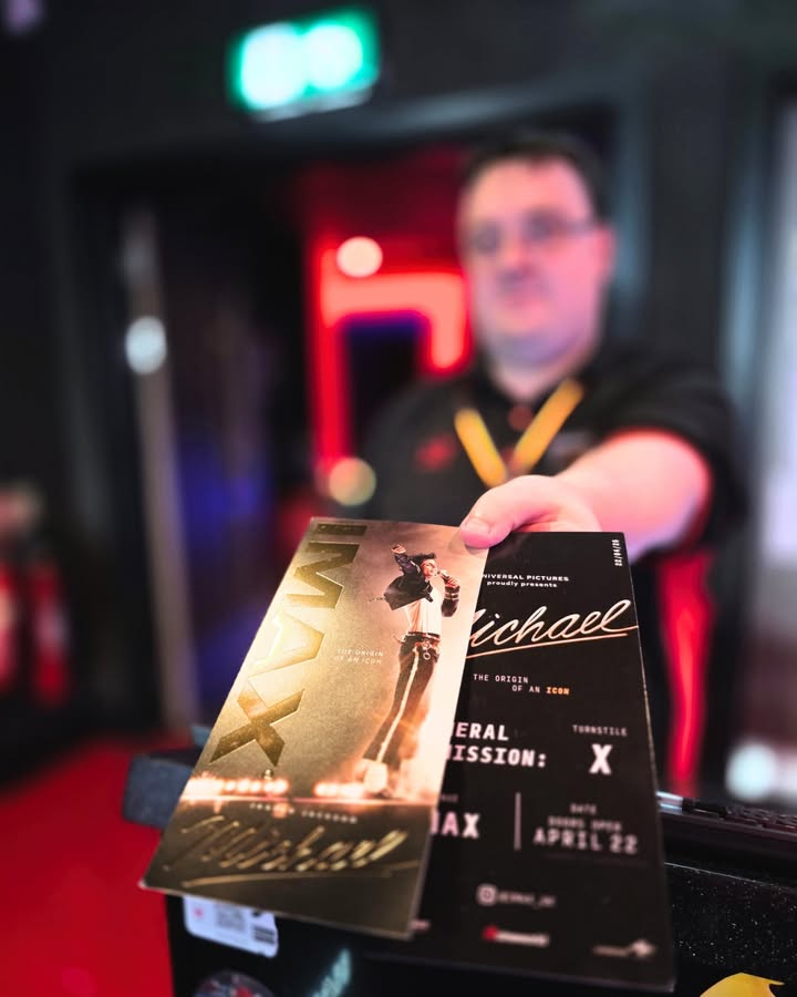 Cineworld tweet media