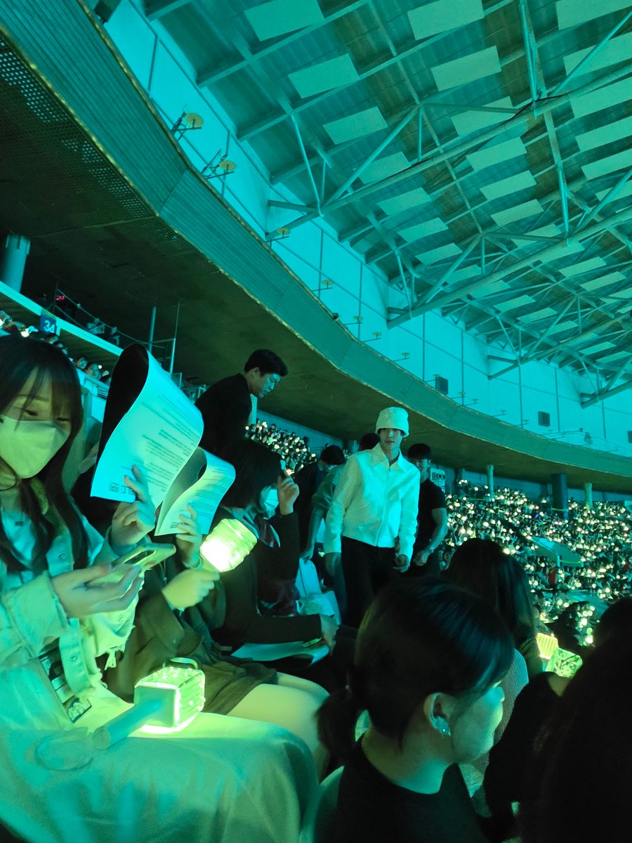 소들아웃 tweet media