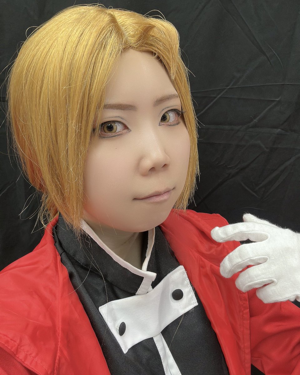 tyane_book's tweet photo. ※Cosplay

おそくほ〜
ハガレンのエド(全長ほぼ等身大)でおりました〜✨
ありがとうございました！！🙇‍♀️✨

#すわケット4
#すわケットコス
#ちゃねのコスプレ記録 https://t.co/M5uQZG1YB0