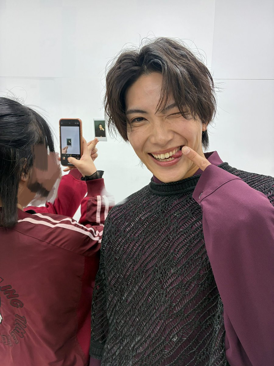 𝕞𝕖𝕤𝕤𝕚𝕒𝕙 tweet media