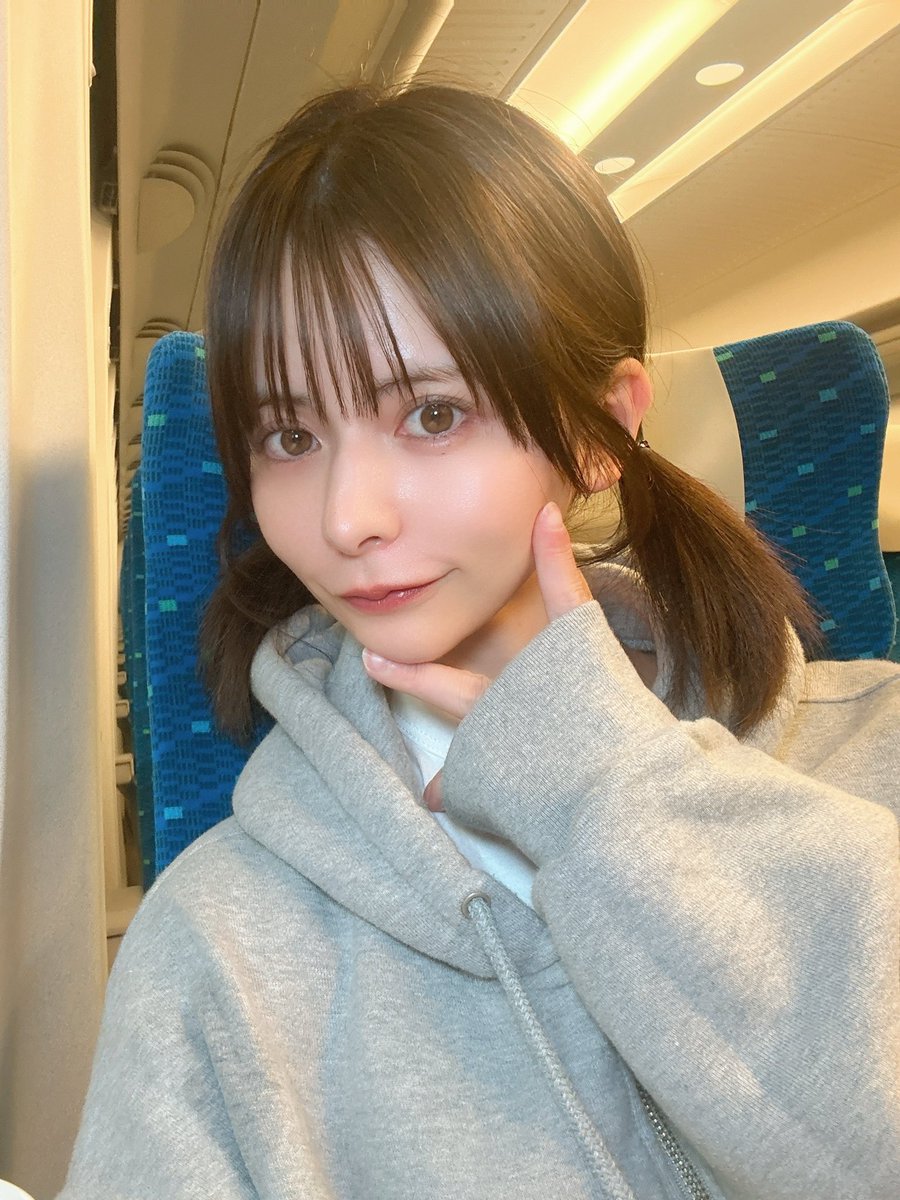 明日は2度目のコンコルド御前崎店ｻﾏ🏠❤️‍🔥
静岡方面に向かっております～☺︎

明日の抽選～15時までいるよ🩵
楽しみだなぁ☺︎☺︎☺︎

夜なにたべよ……

#PR https://t.co/JV1cHxiYUi