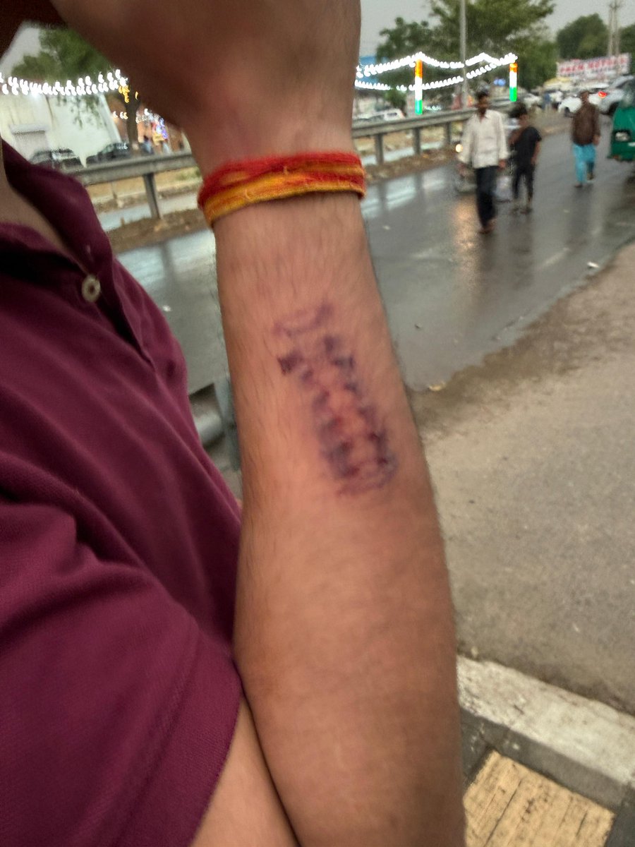 VaradAgarwal tweet media
