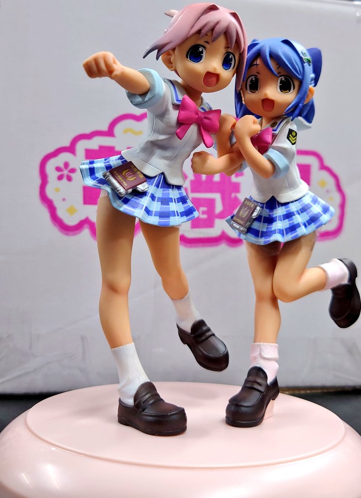 「がくえんゆーとぴあ まなびストレート！」のあまりお目にかかれないフィギュアを買い取らせていただきました！
箱付きのスーパー美品です！！
詳しくは語りませんが、中は紺スクです。はい。

さかな🎣(良すぎる……)