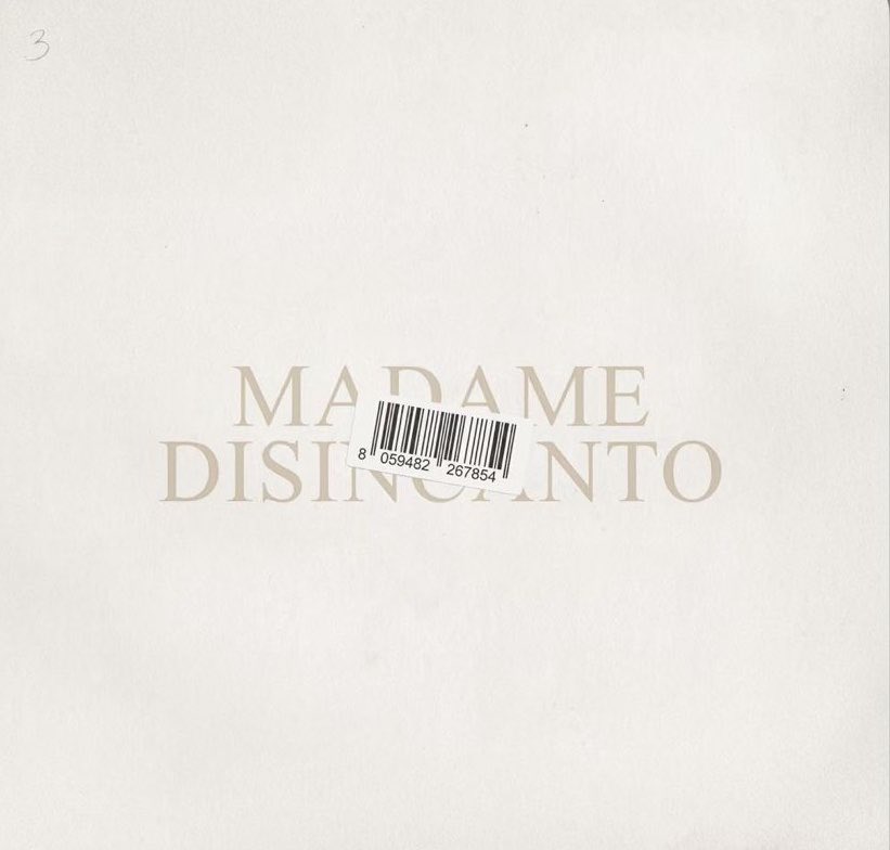 the3vilofbloody's tweet photo. Ho ascoltato l’attesissimo terzo album di #Madame e si regaz la l’attesa ne è valsa la pena. “La penna più grande d’Italia” dicono ed io confermo 🙂‍↕️ #disincanto https://t.co/XtcUC9qxqs