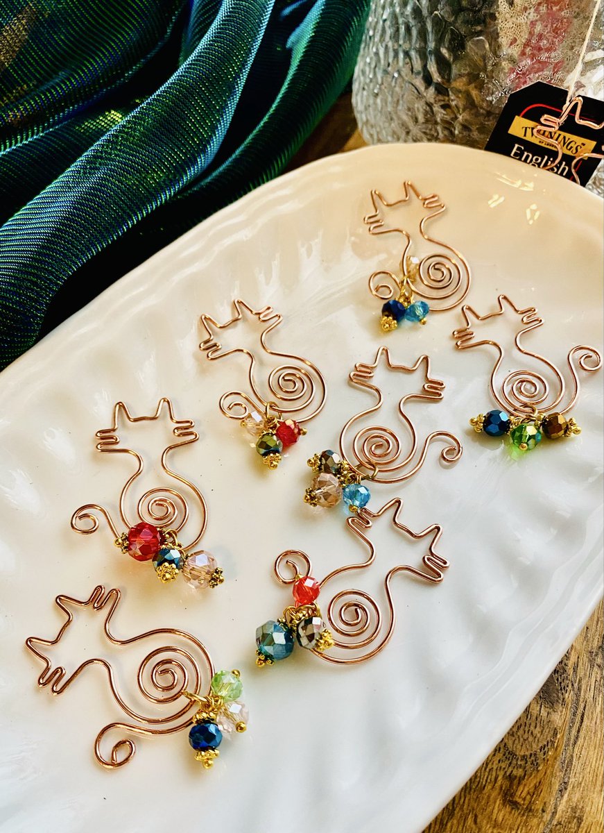 レモン🍋といちご🍓のティーチャーム
Base ショップで公開中
送料無料　子猫のクリップチャームおまけです😸