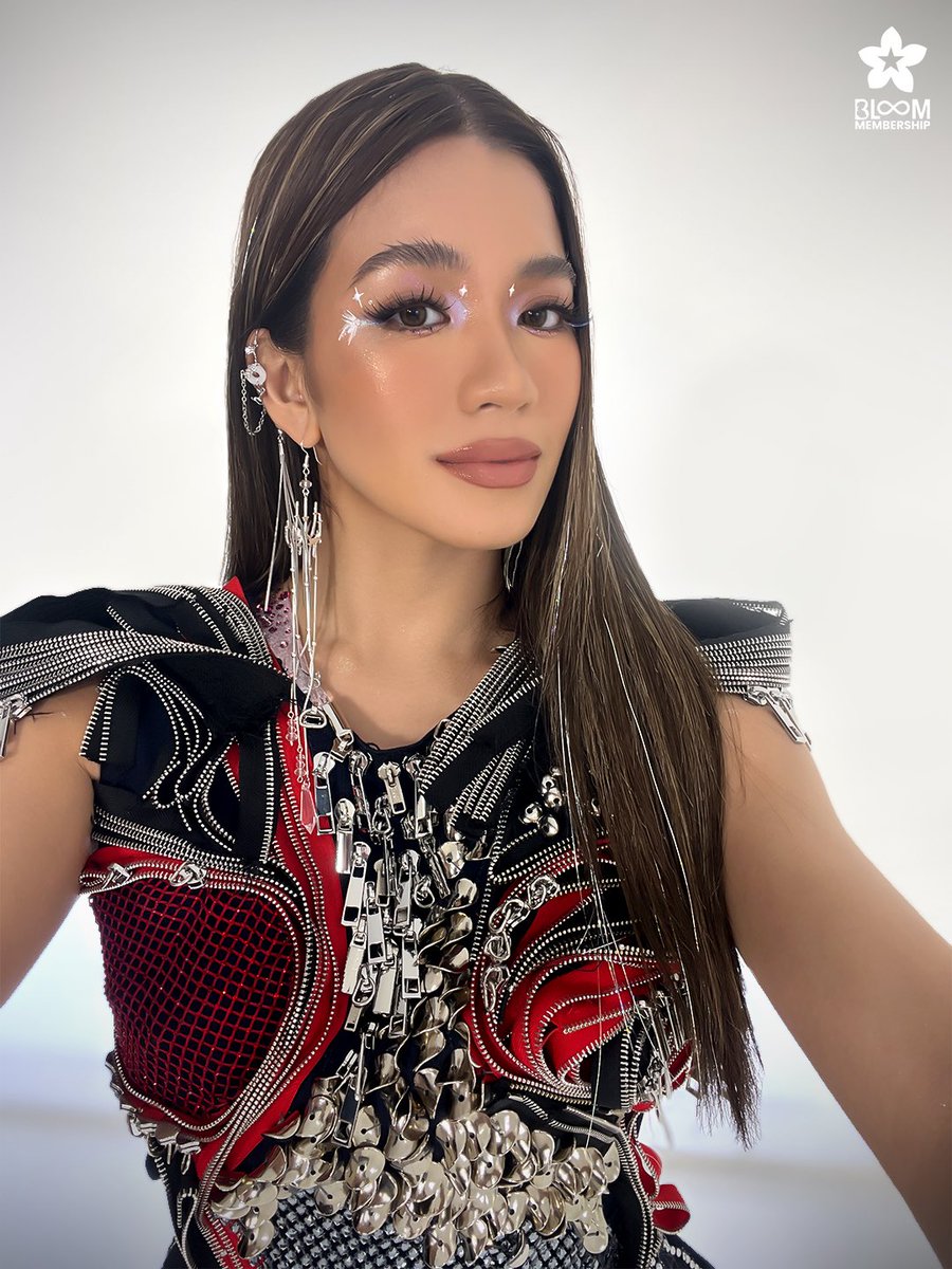 bini aiah weverse tweet media