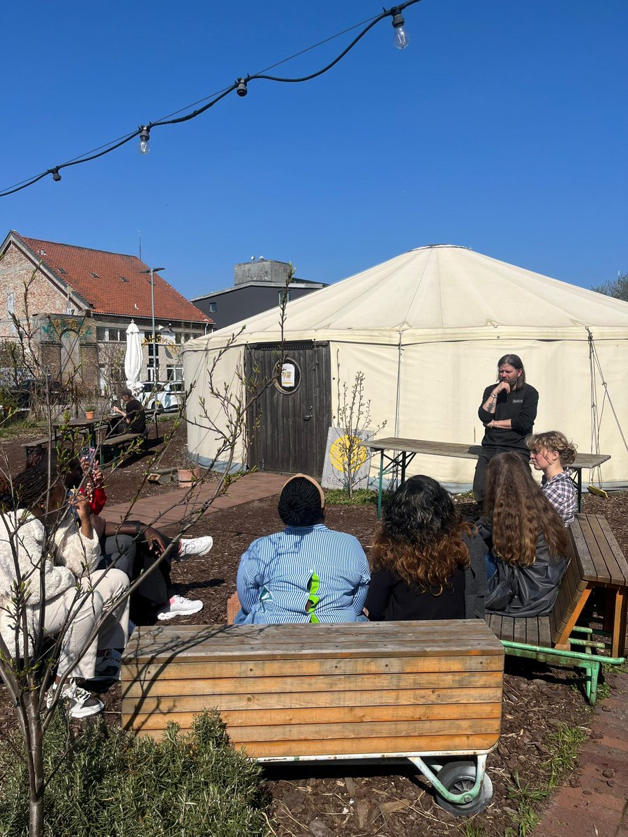 activecitizensu's tweet photo. Even with the limited spaces, alot can be done to keep people in touch with the food system so that they can consume organic foods. @dreamtownngo #oenshave @HolisticActions @GREENMEDIA18793 https://t.co/asYeONSJpf