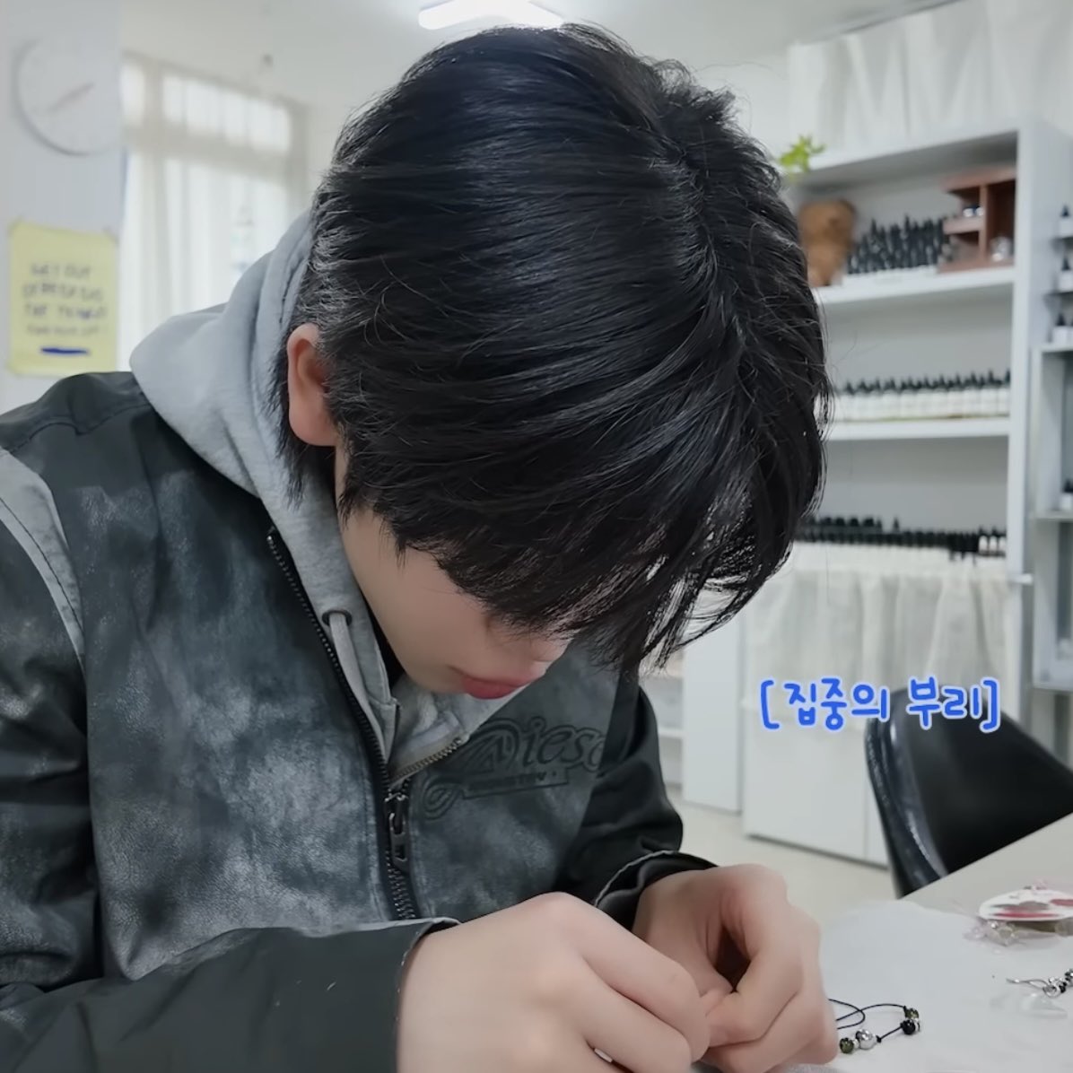 fujiwara ch.. tweet media