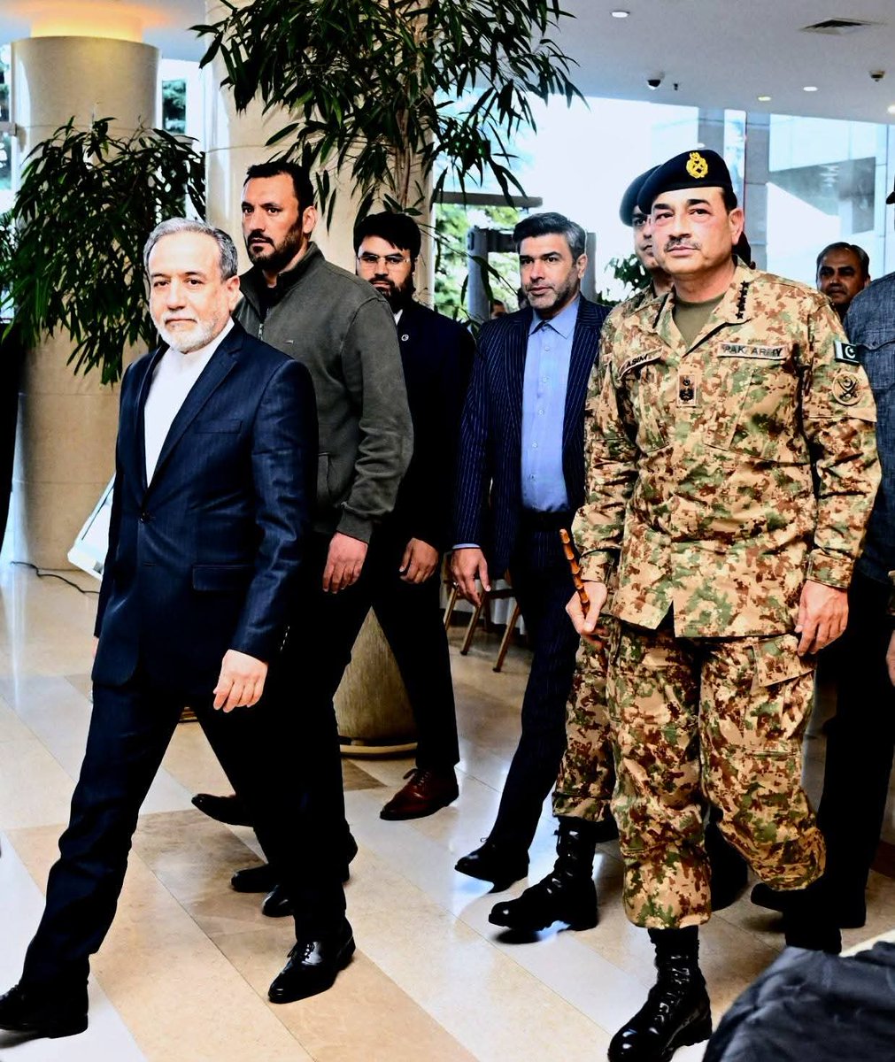 Shahid Khaqan Abbasi ( Fan ) tweet media