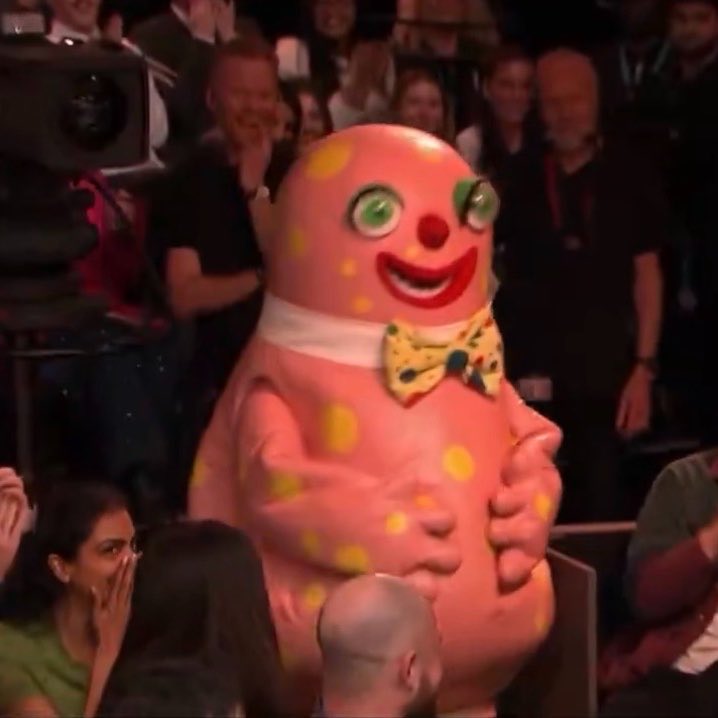 NEW 🚨 Mr Blobby made an appearance on The Claudia Winkleman Show last night!