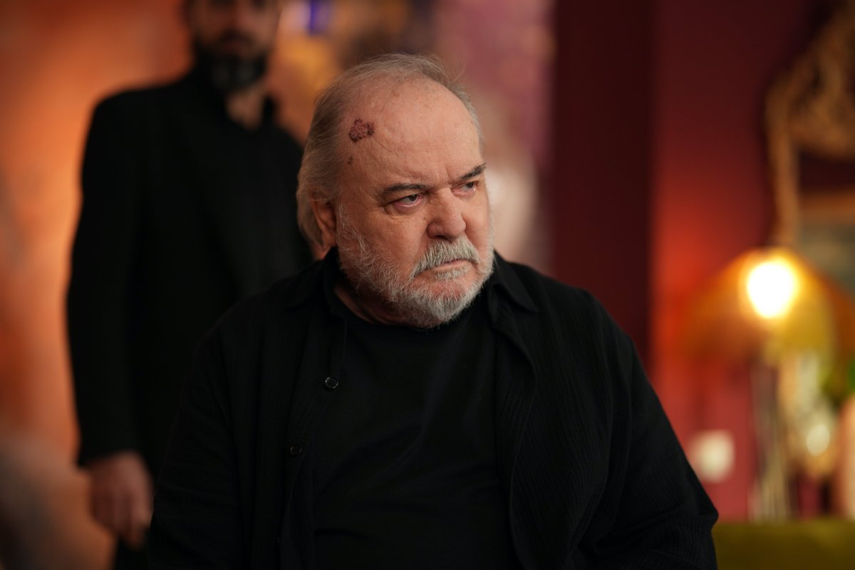 startv's tweet image. #Çirkin yeni bölüm fotoğrafları! 📷 4. bölüm yarın 20.00'de Star'da! @CirkinDiziResmi
